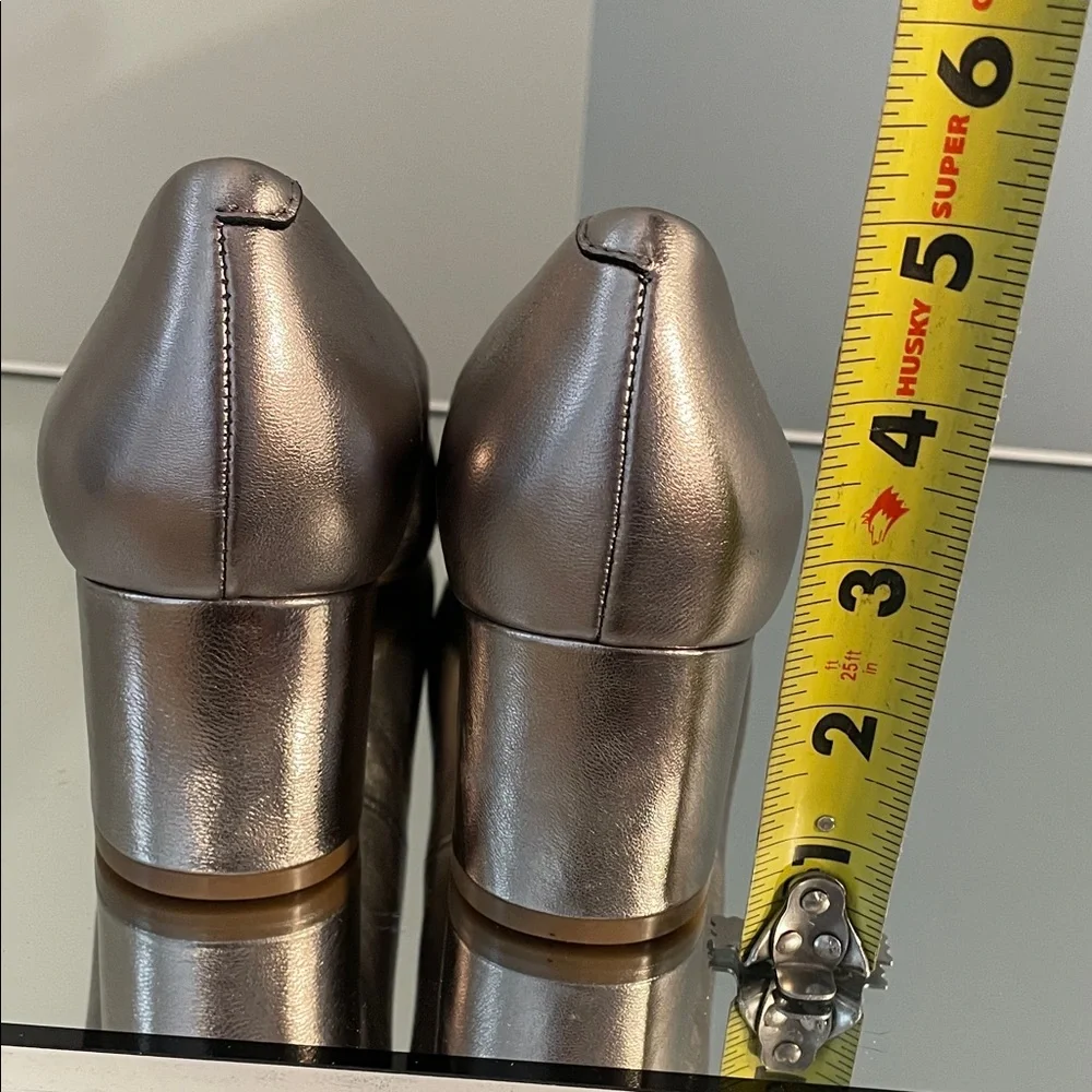 AEROSOLES Metallic Silver Pewter Block Heels new Leather Upper